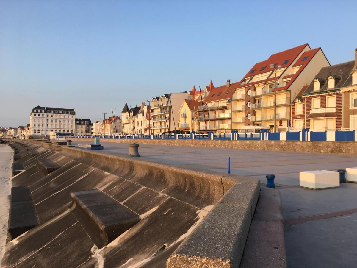 Le Bon Endroit En Bord De Mer, Vue Mer , Parking Et Wifi Wimereux Esterno foto