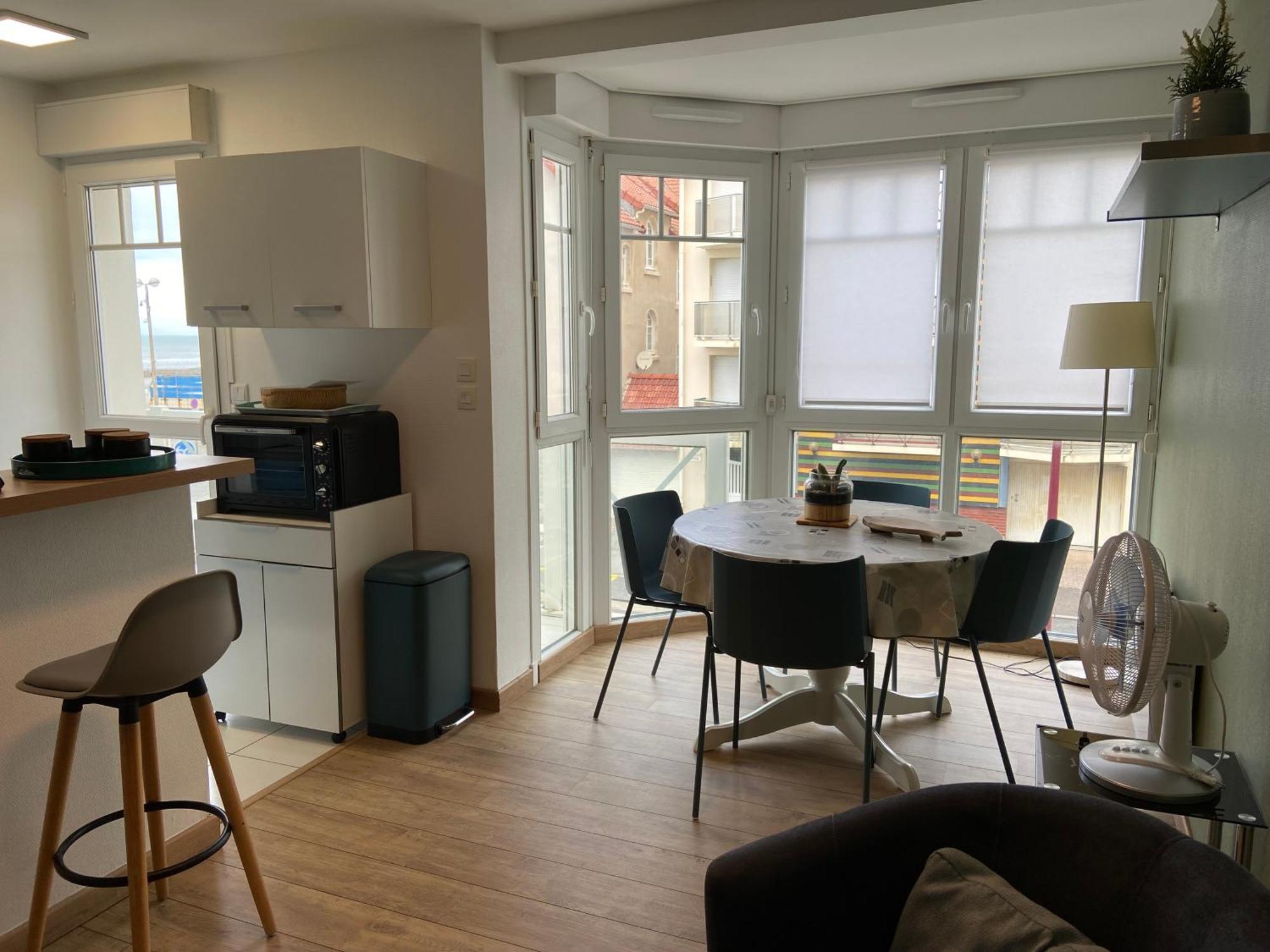 Le Bon Endroit En Bord De Mer, Vue Mer , Parking Et Wifi Wimereux Esterno foto