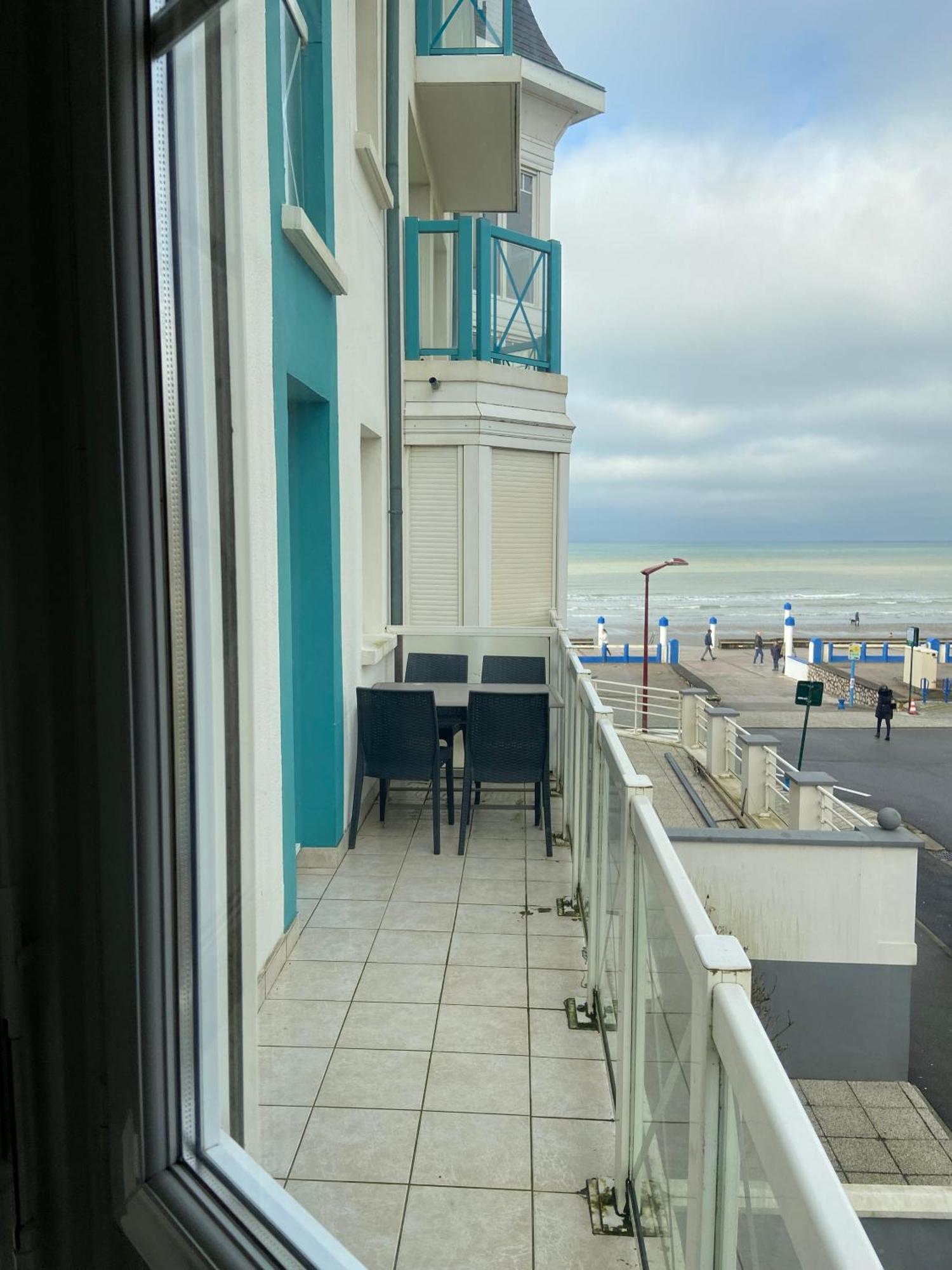 Le Bon Endroit En Bord De Mer, Vue Mer , Parking Et Wifi Wimereux Esterno foto
